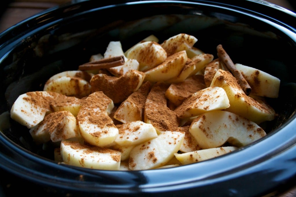 Slow Cooker Cinnamon Applesauce The Magical Slow Cooker