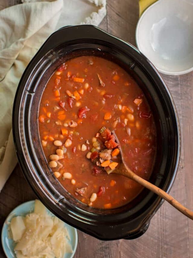 Slow Cooker Hearty Italian Beef Soup