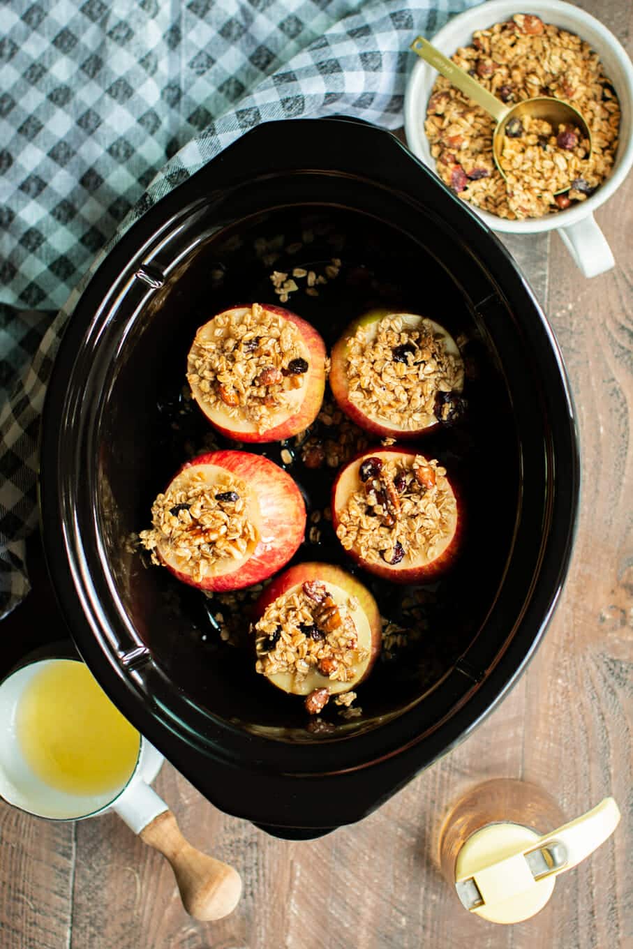 Slow Cooker Baked Apples