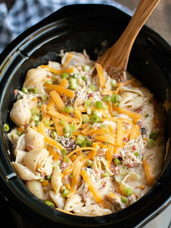 southwestern cheesy chicken shells cooked in the slow cooker.