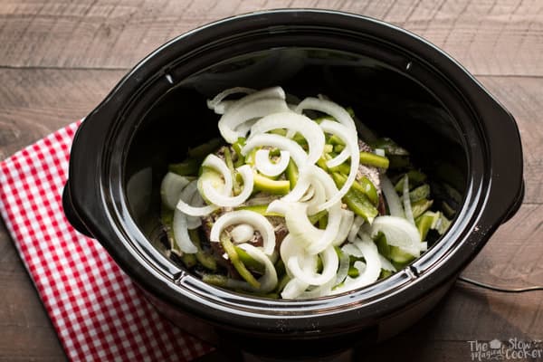 slow cooker with bell peppers and onions