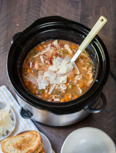 tuscan chicken soup in a slow cooker