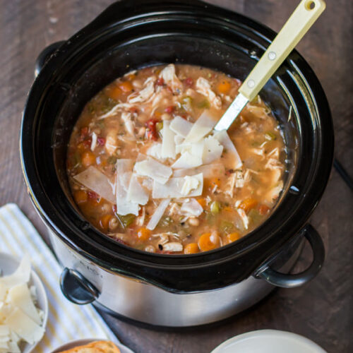 tuscan chicken soup in a slow cooker