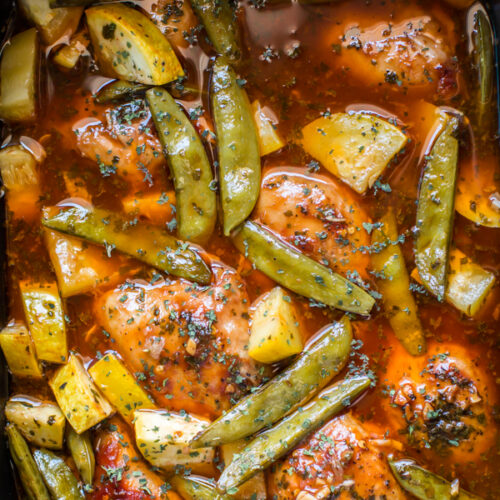 chicken thighs, snow peas and squash in sauce,.