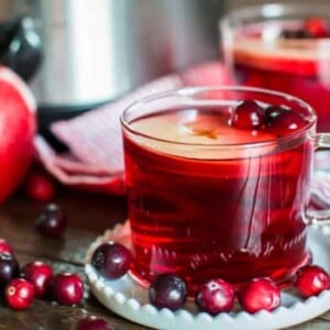 cranberry apple cider in a mug