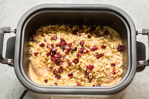 chicken breasts, gravy and stuffing in a slow cooker