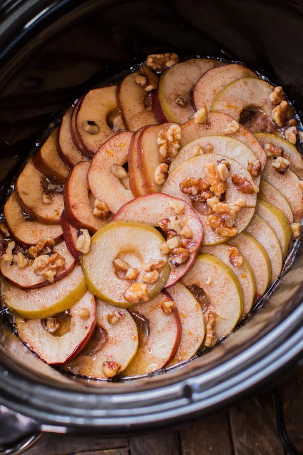 cooked scalloped apples in a slow cooker.