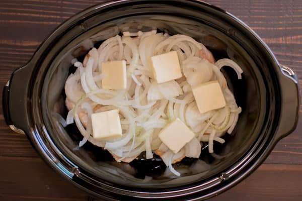 Slow Cooker Pork Chops and Onions - The Magical Slow Cooker