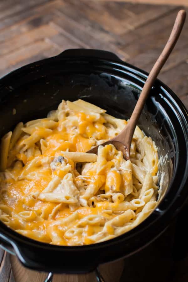 Slow Cooker Cheesy Chicken Penne