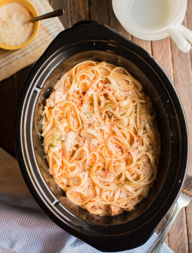 chicken and noodles in as slow cooker