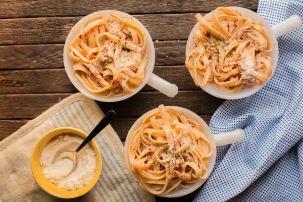 Slow Cooker Cajun Chicken Fettuccine