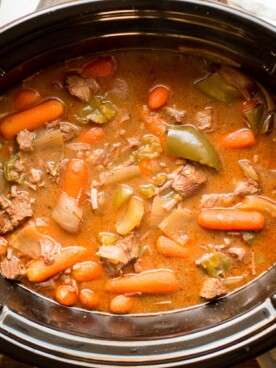 beef stew in slow cooker with a1 sauce