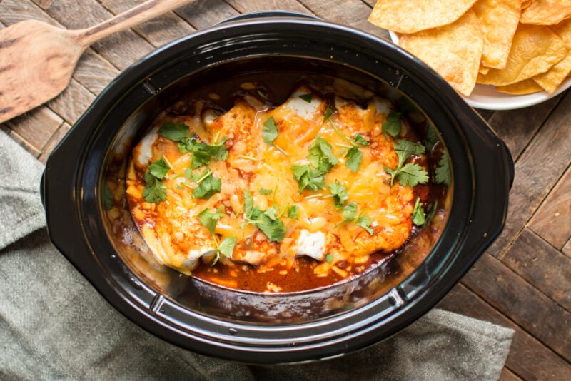 Slow Cooker Smothered Beef Burritos The Magical Slow Cooker
