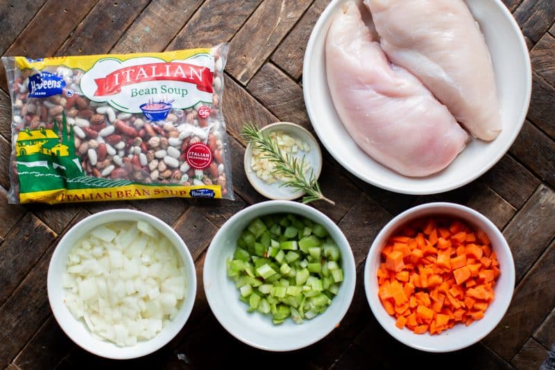 Slow Cooker Chicken Italian Bean Soup