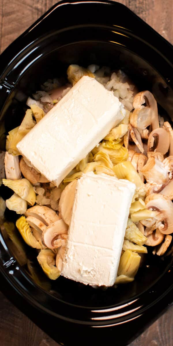 Slow Cooker Artichoke Mushroom Chicken