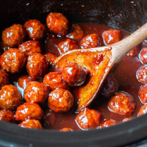 grape jelly meatballs cooked in the slow cooker