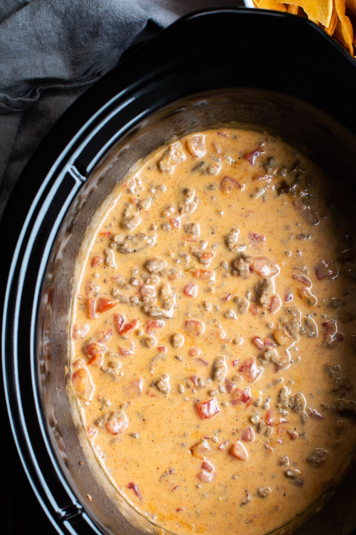 Easy Crock-Pot Queso Dip Recipe