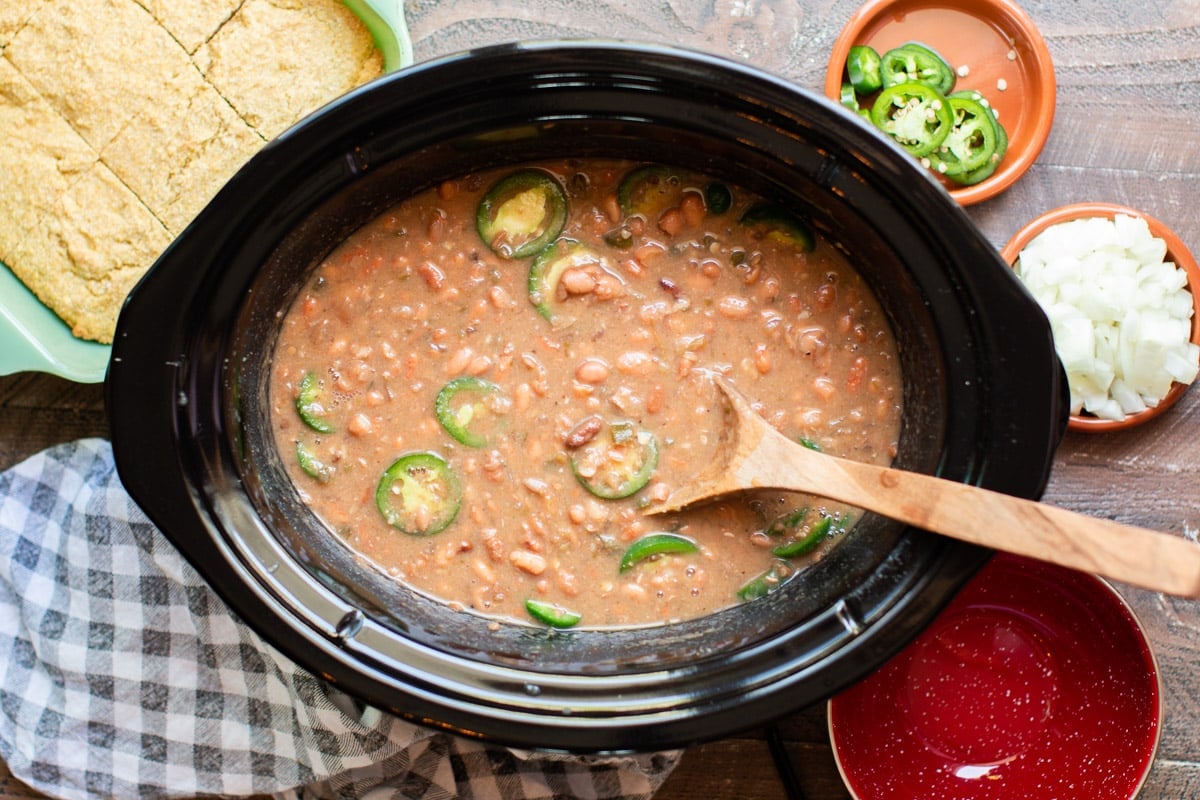Spicy Pinto Beans in Slow Cooker The Magical Slow Cooker