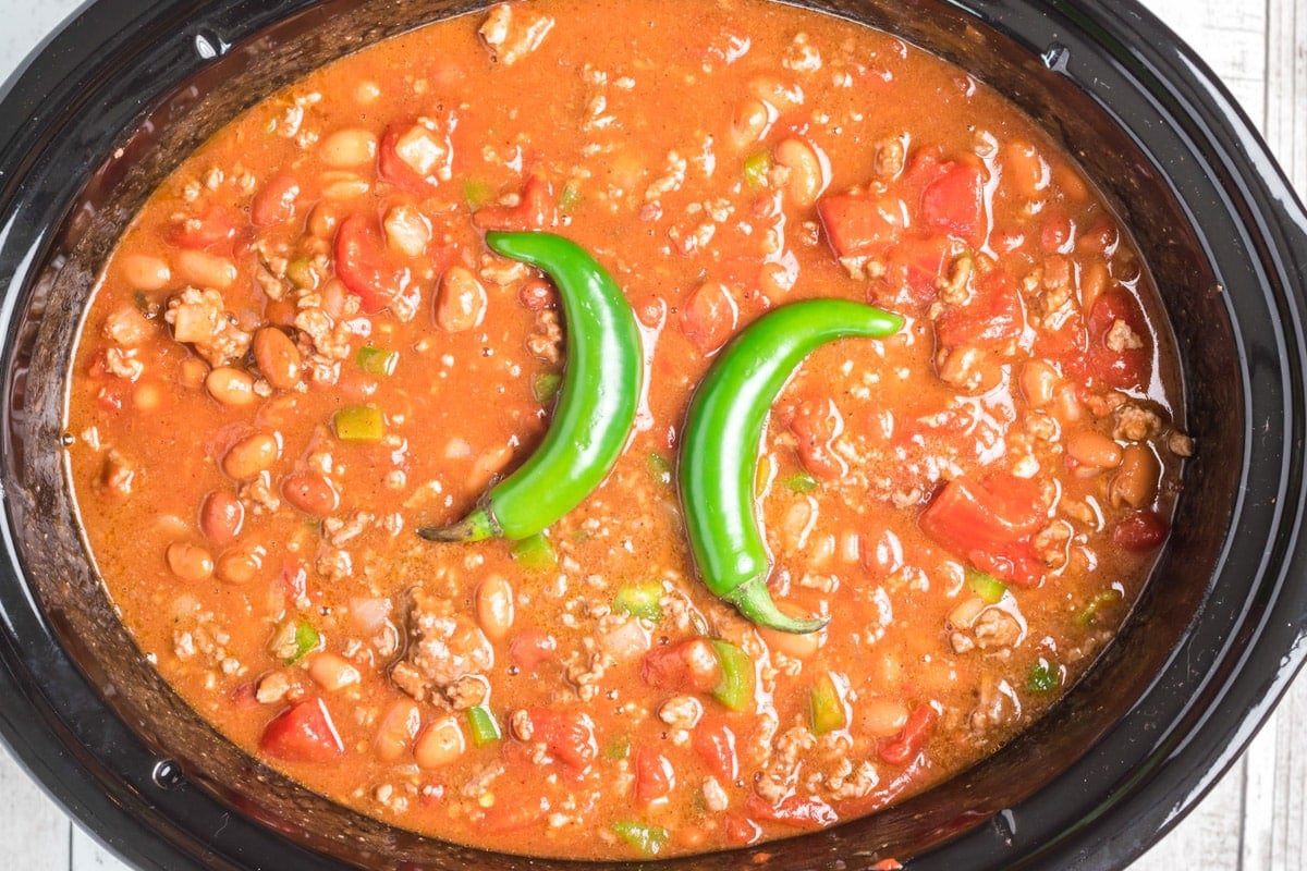hot chili done cooking in slow cooker