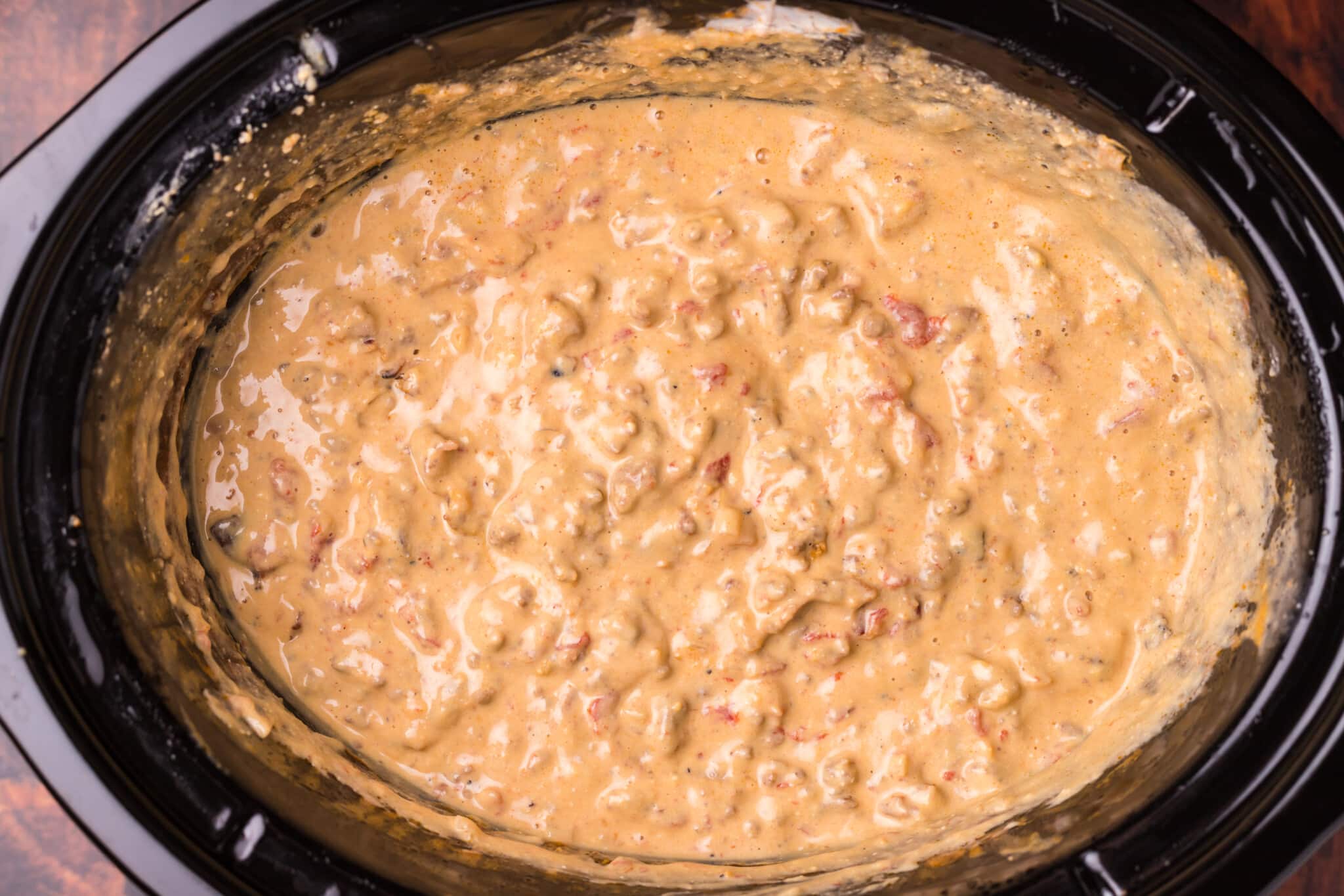 melted bacon cheeseburger dip in slow cooker