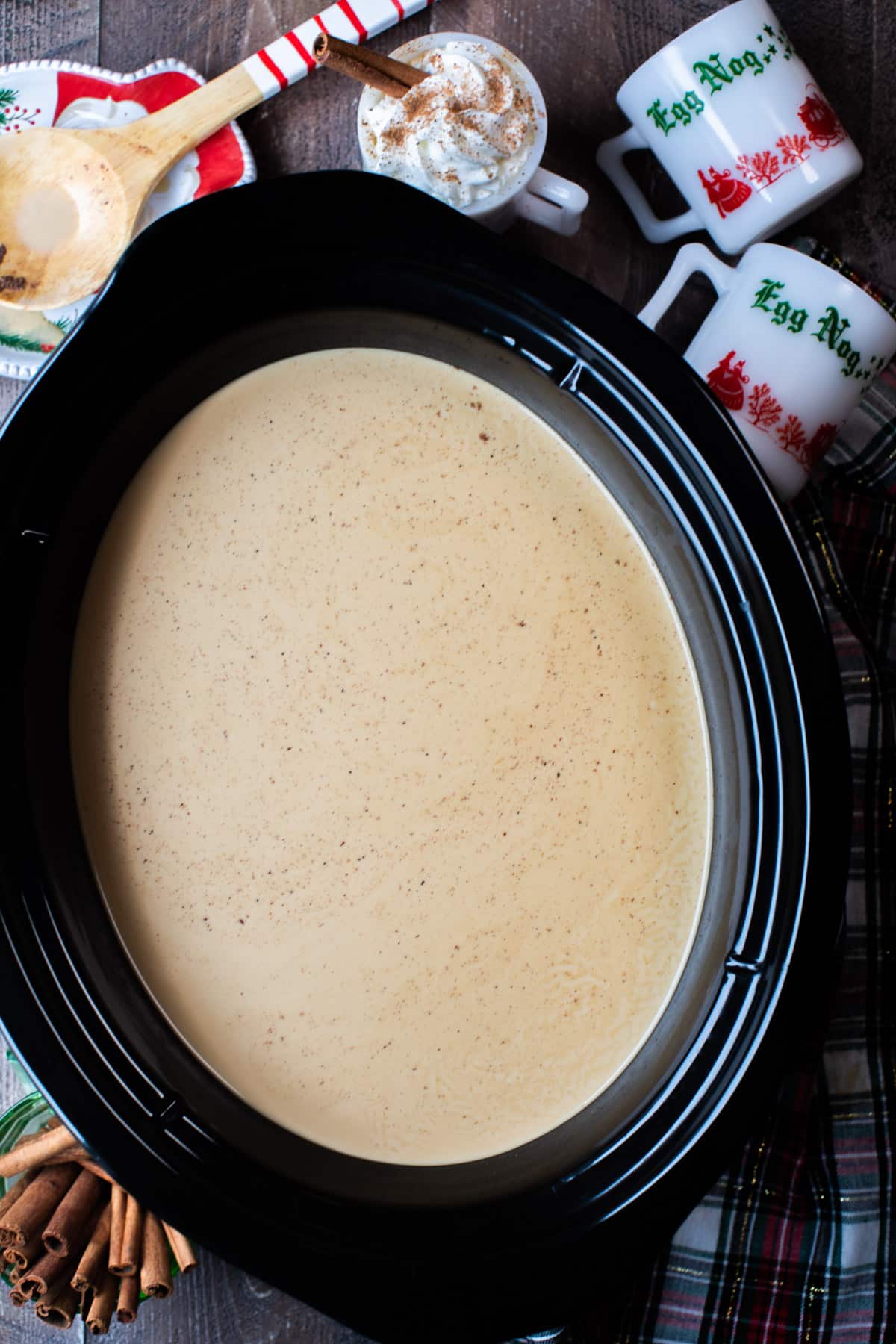 close up of egg nog lattes in slow cooker