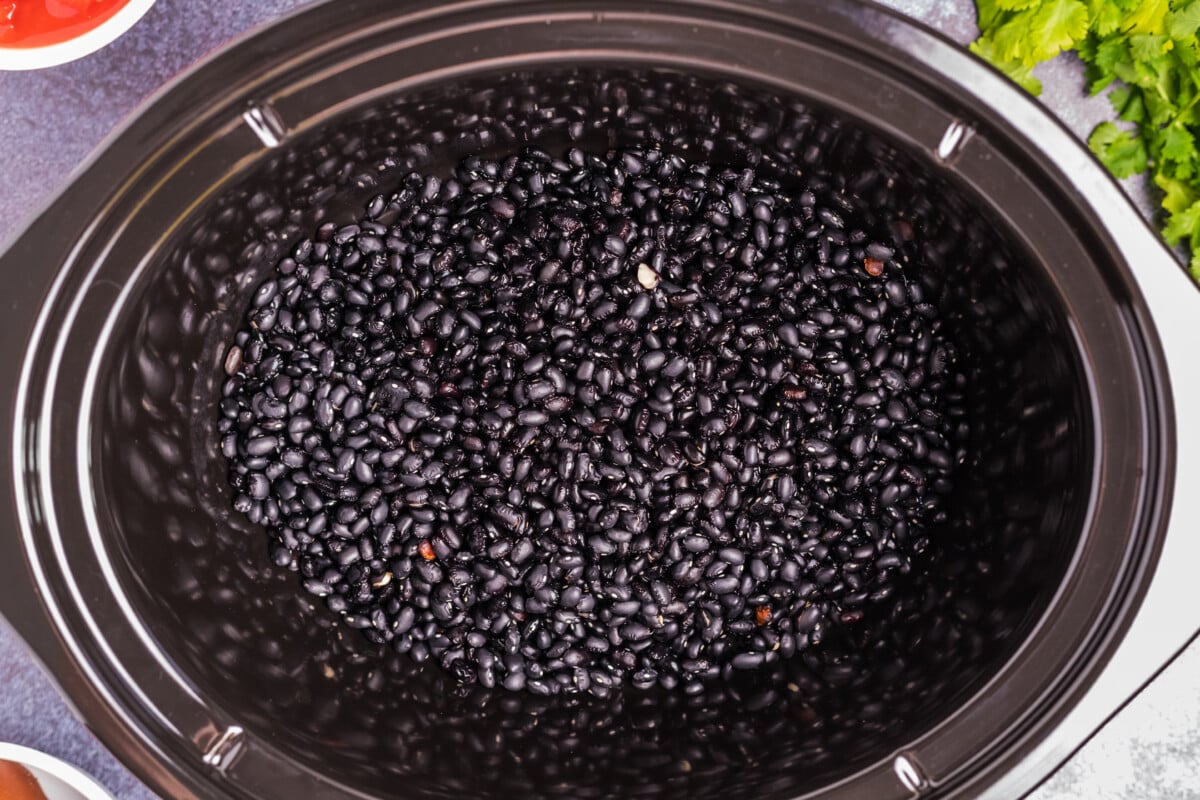 black beans in a slow cooker.
