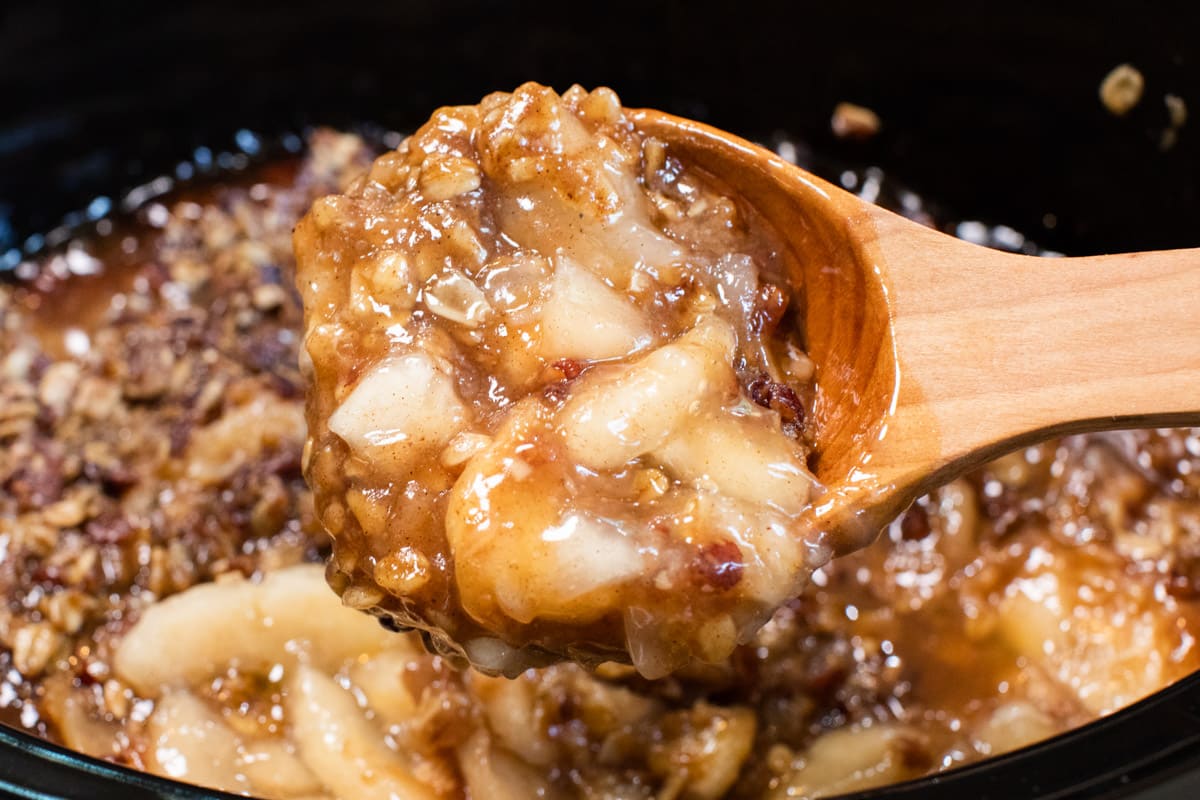 Slow Cooker Apple Crisp