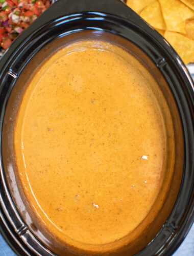chili cheese dip in slow cooker