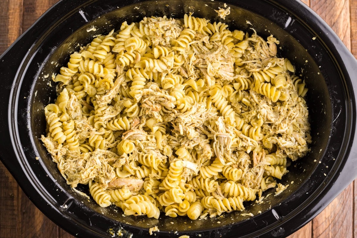 pasta added to the pesto chicken.