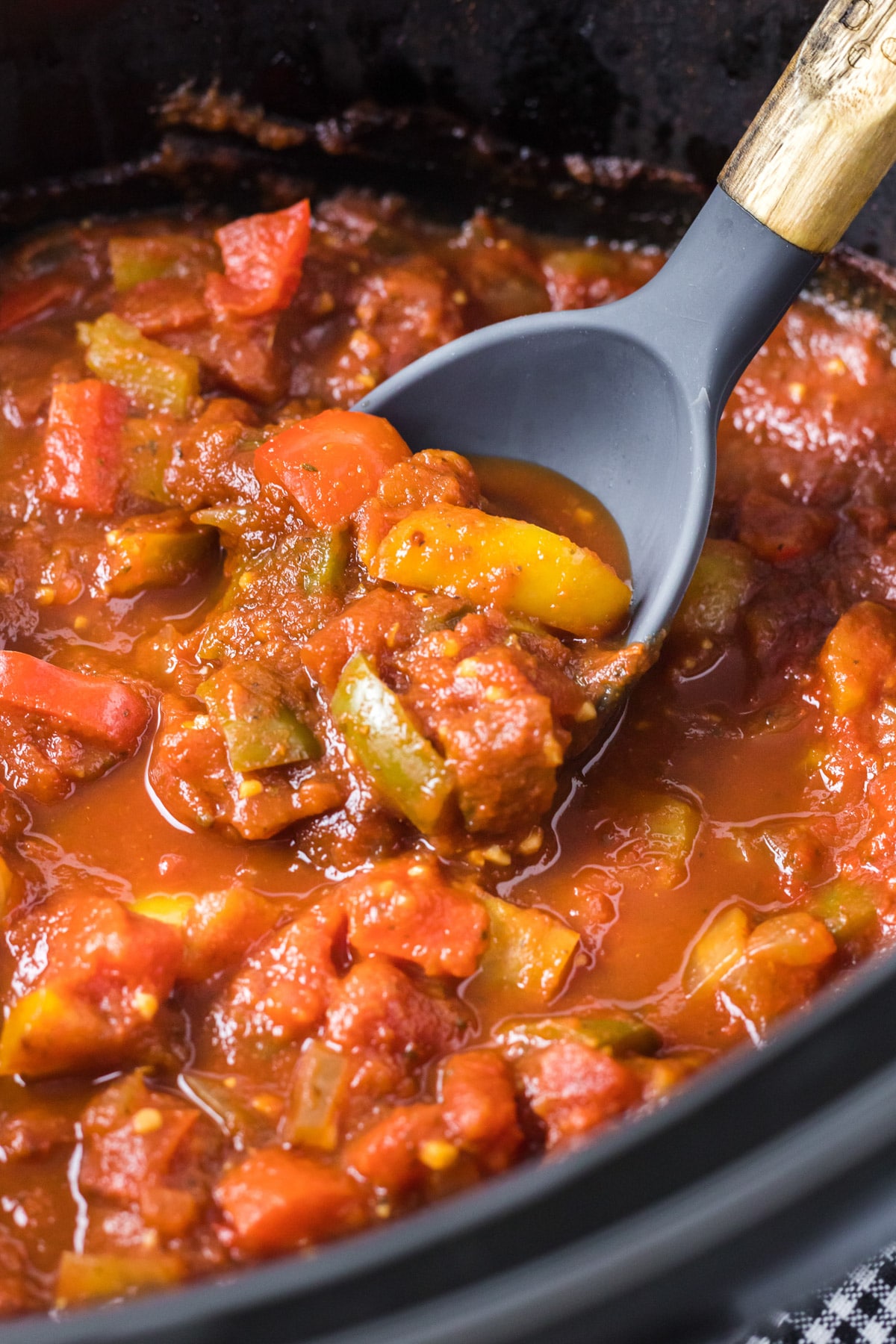 pasta sauce with bell peppers in slow cooker (no meat)