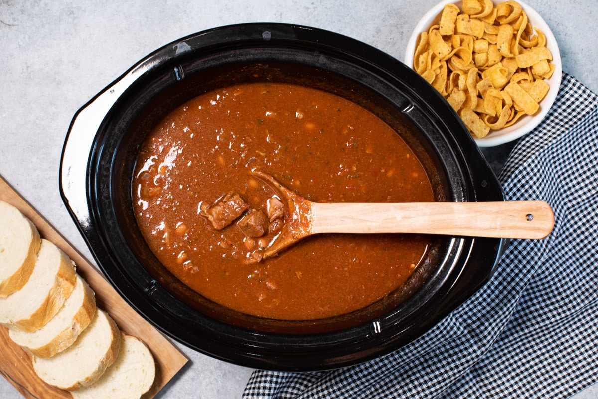 done cooking steakhouse chili in slow cooker