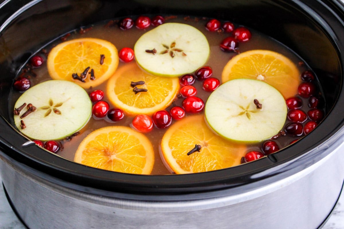 side view of wassail in slow cooker