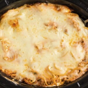 baked spaghetti done cooking in the slow cooker