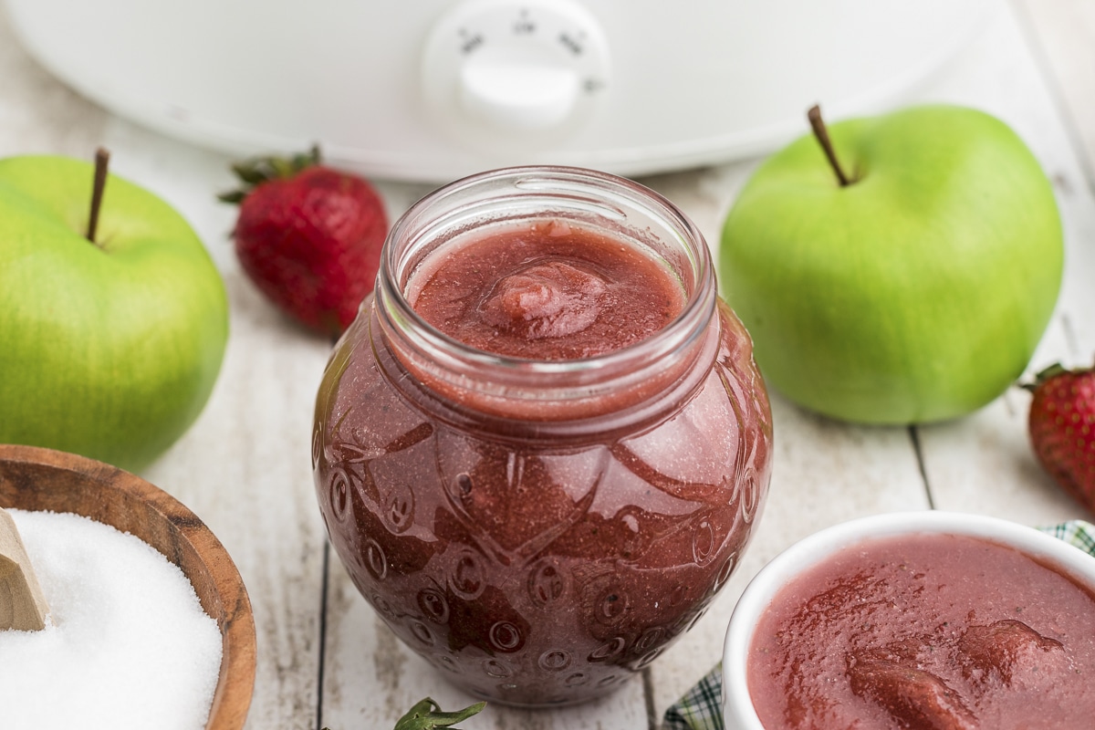 strawberry applesauce in strawberry applesauce jar