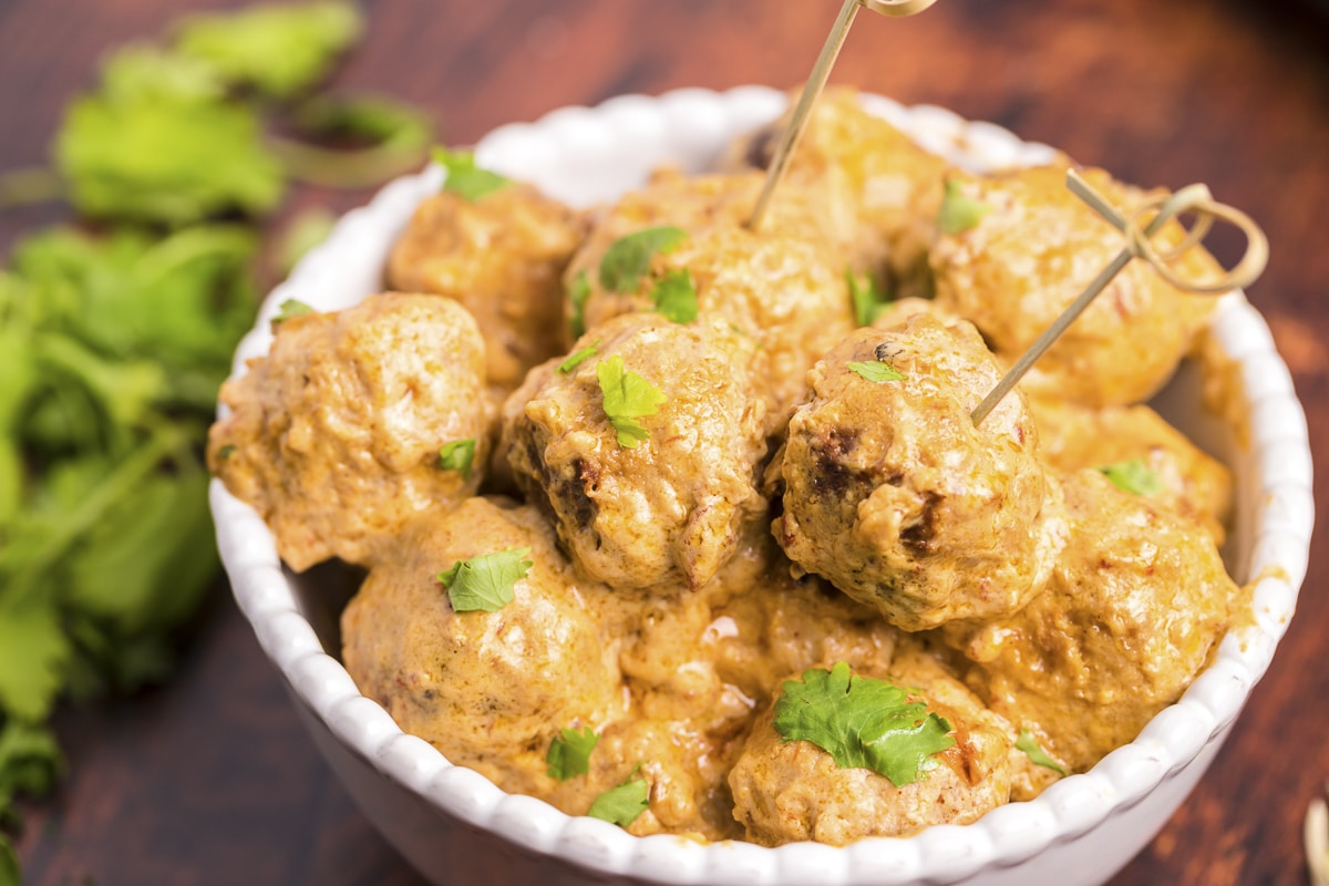 bowl of chicken chipotle meatballs.