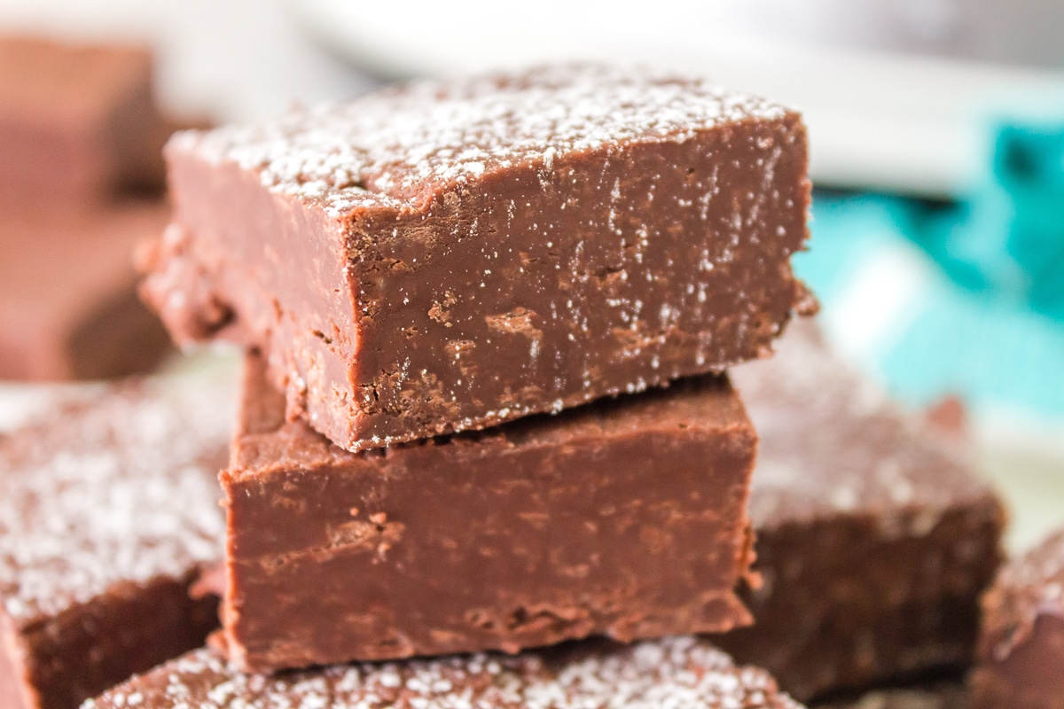 2 pieces of crockpot fudge stacked up.