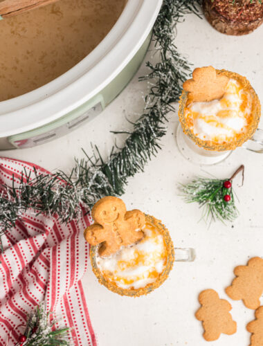 overhead shot of gingerbread lattes in mugs and in crockpot.