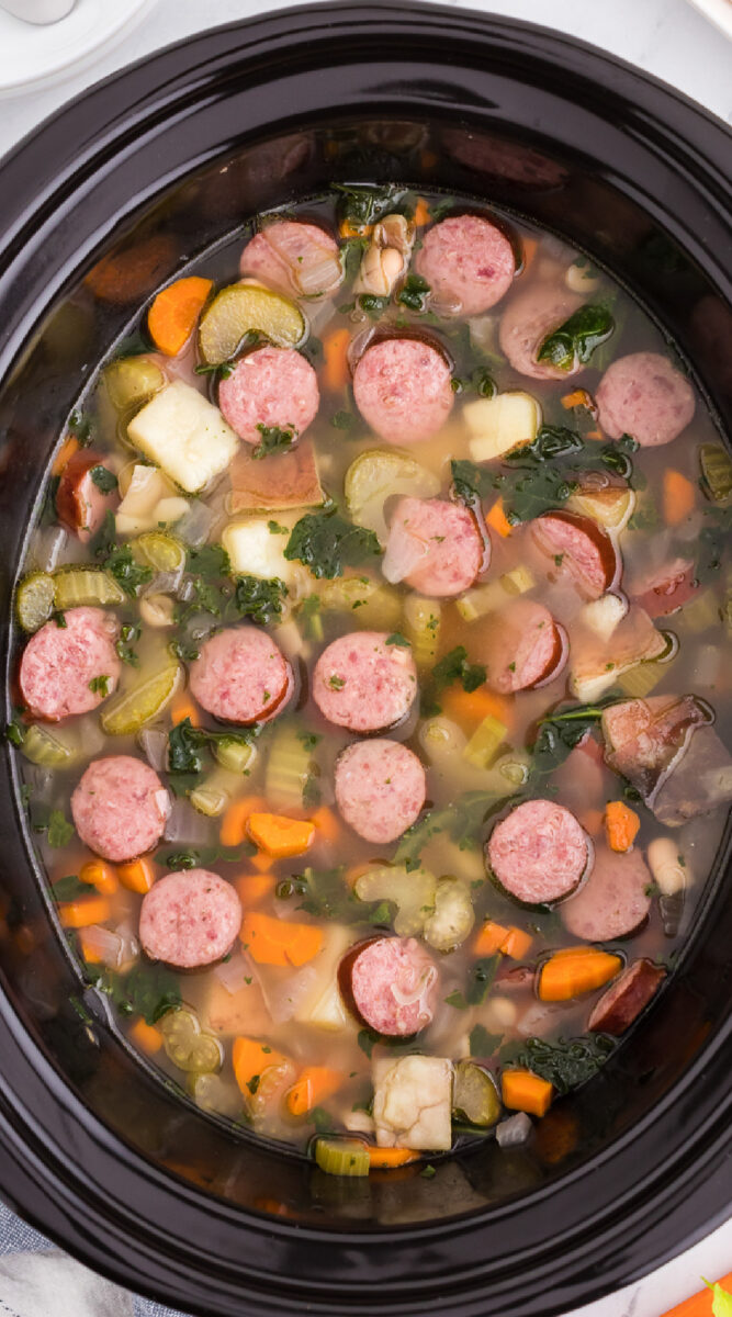 long image of sausage white bean soup for pinterest.