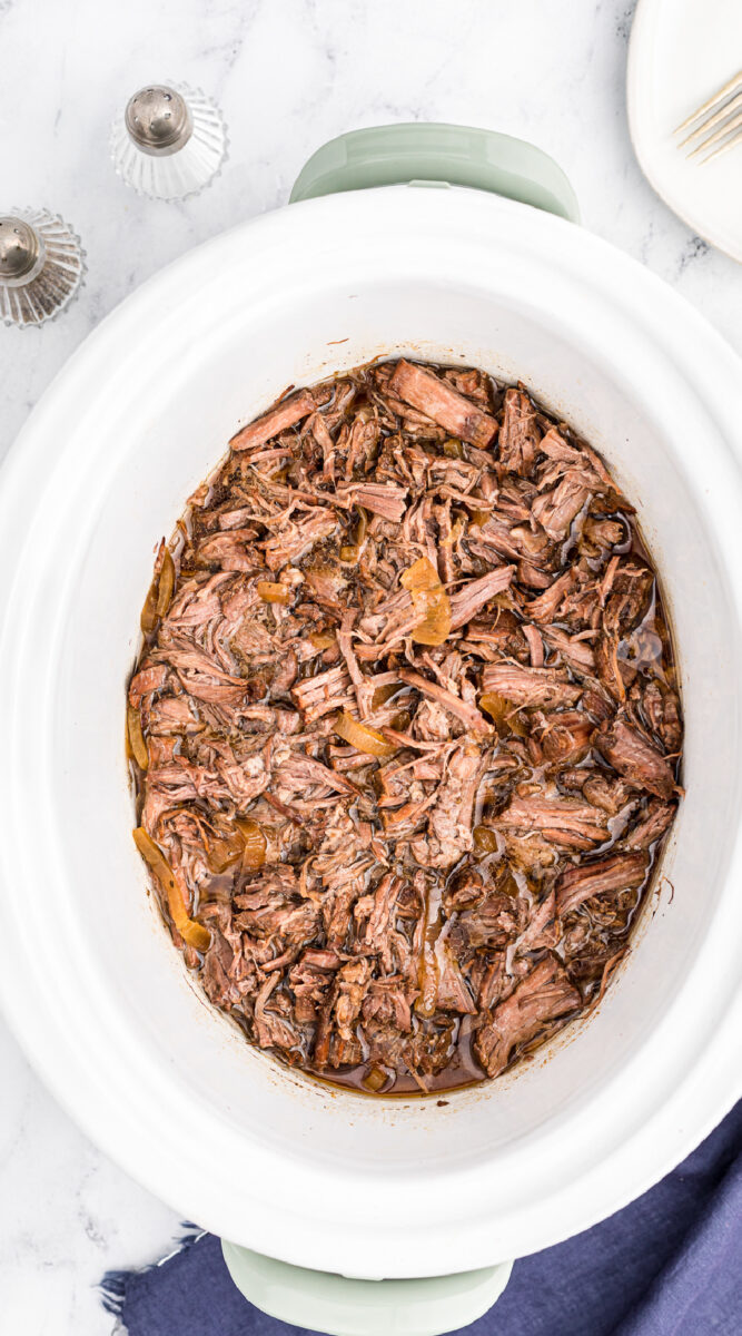 Long image of amish pot roast for pinterest.