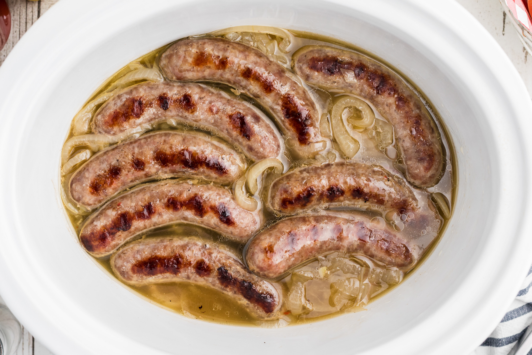 Hot Tub Beer Brats The Magical Slow Cooker