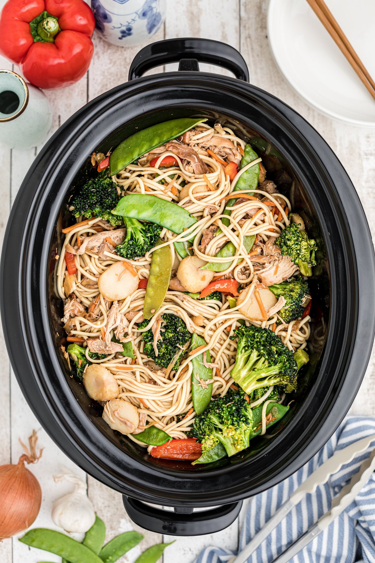 Chicken chow mein in a crockpot.