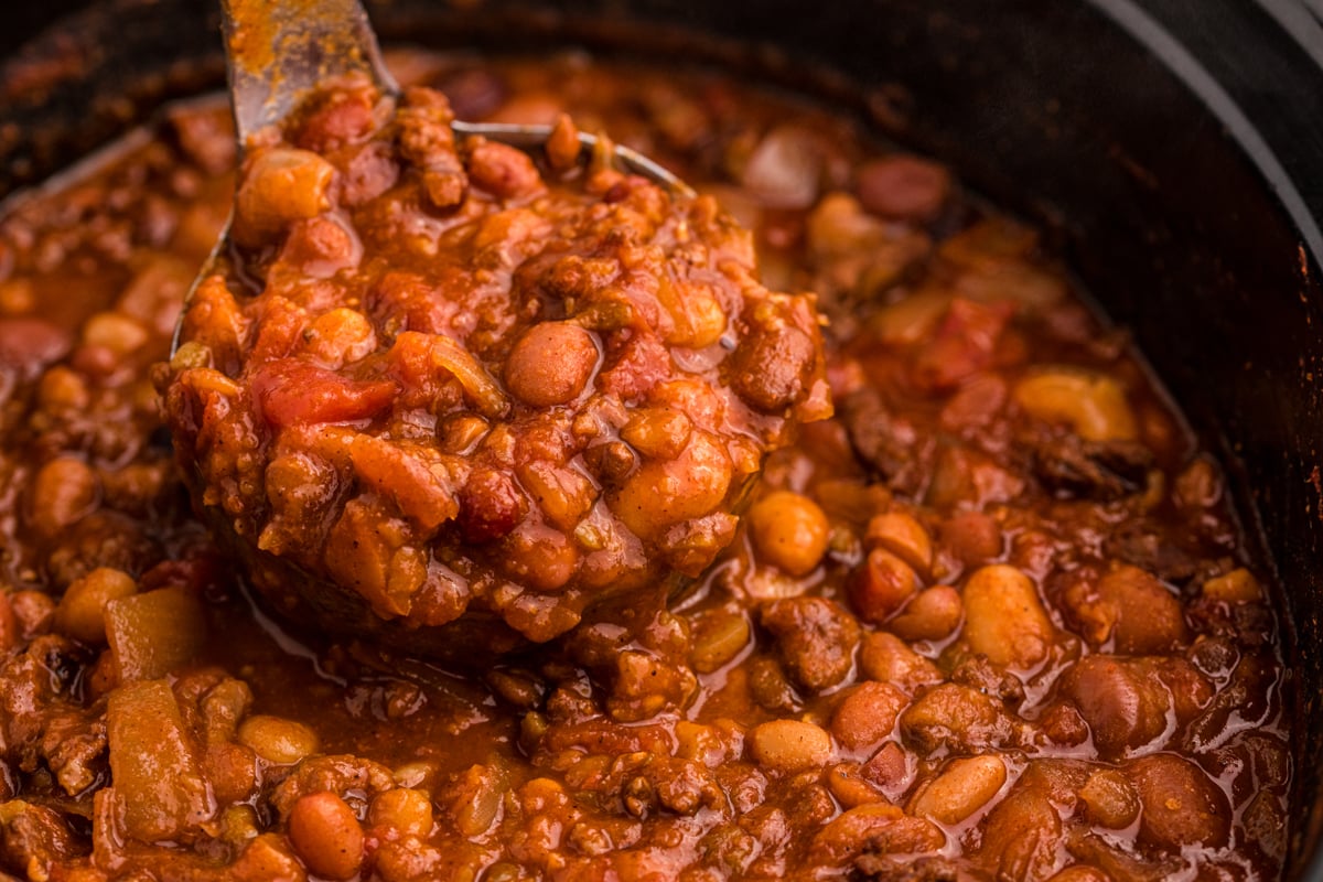 15 bean chili on a ladle.