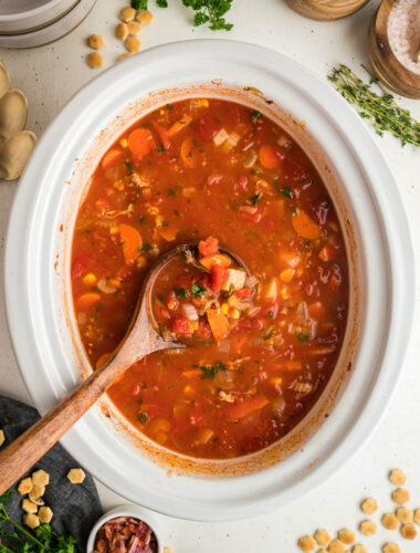 crockpot full of manhattan clam chowder.