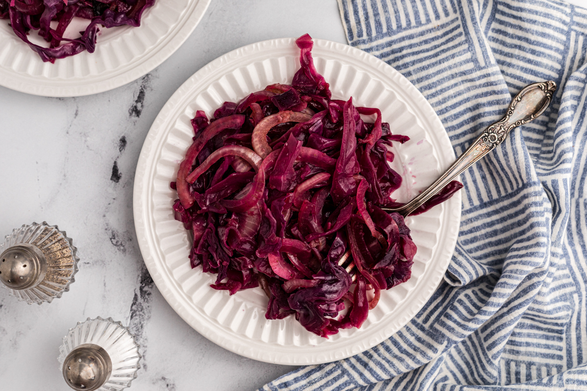 plate of cooked red cabbage.