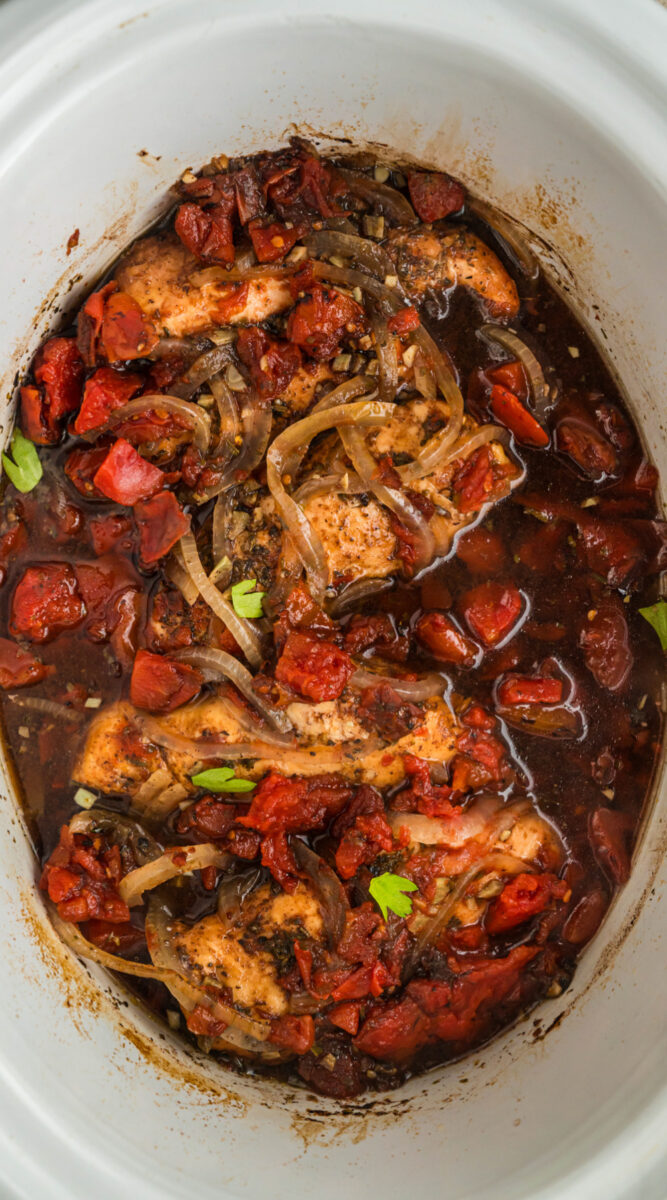 Long image of balsamic chicken.