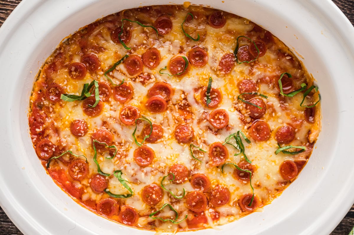 Crock Pot Hot Pizza Dip - Recipes That Crock!