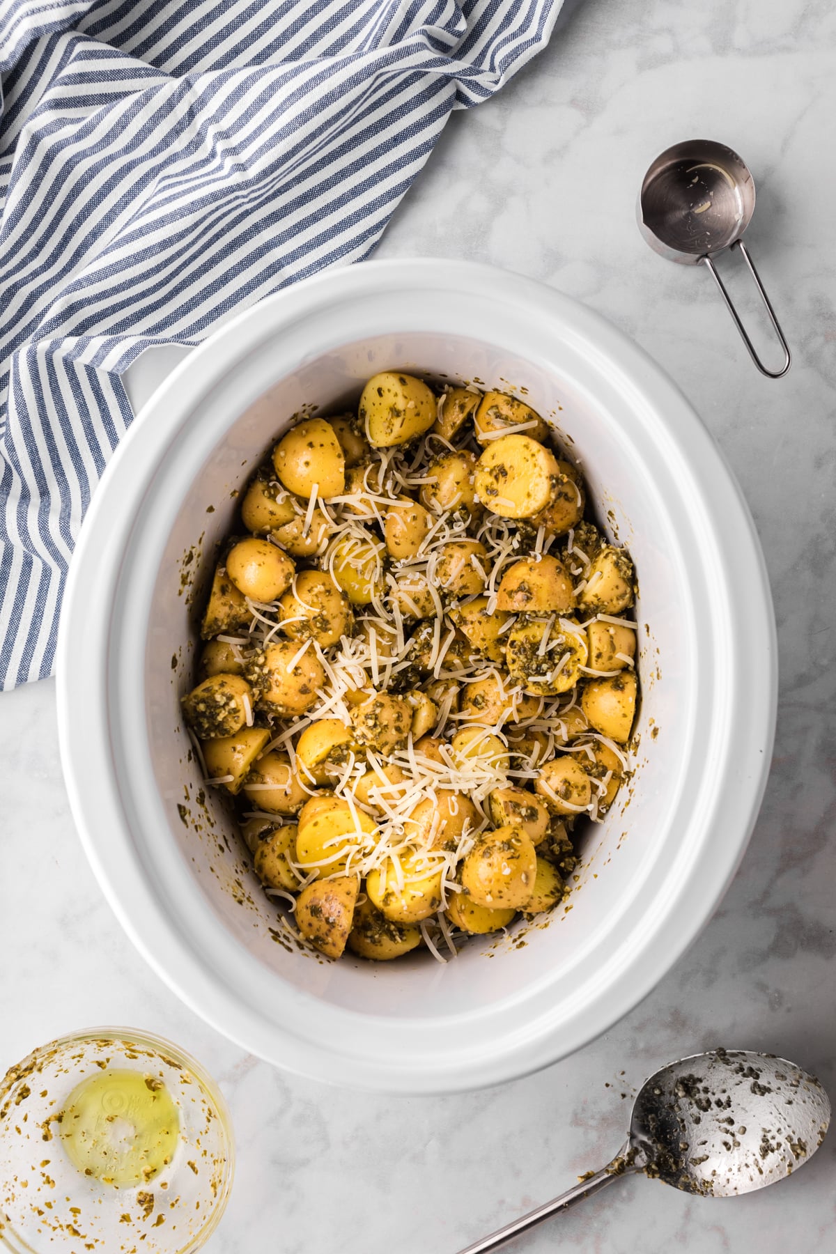 Slow Cooker Pesto Parmesan Potatoes