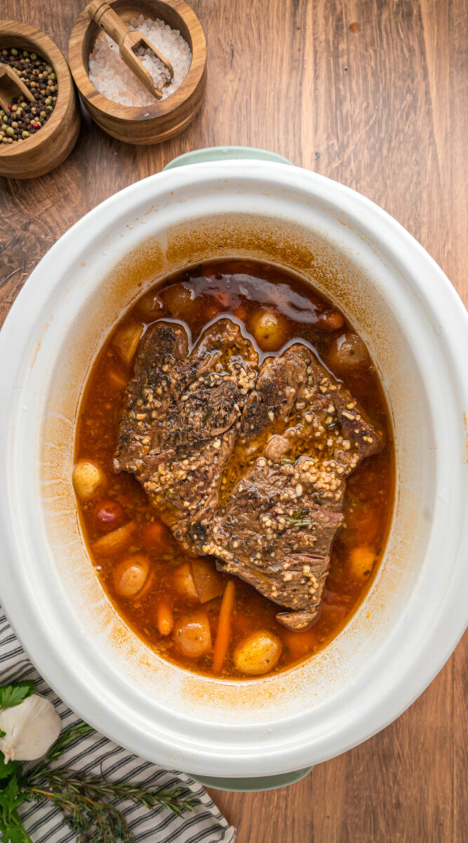 Long image of apple cider pot roast for pinterest.