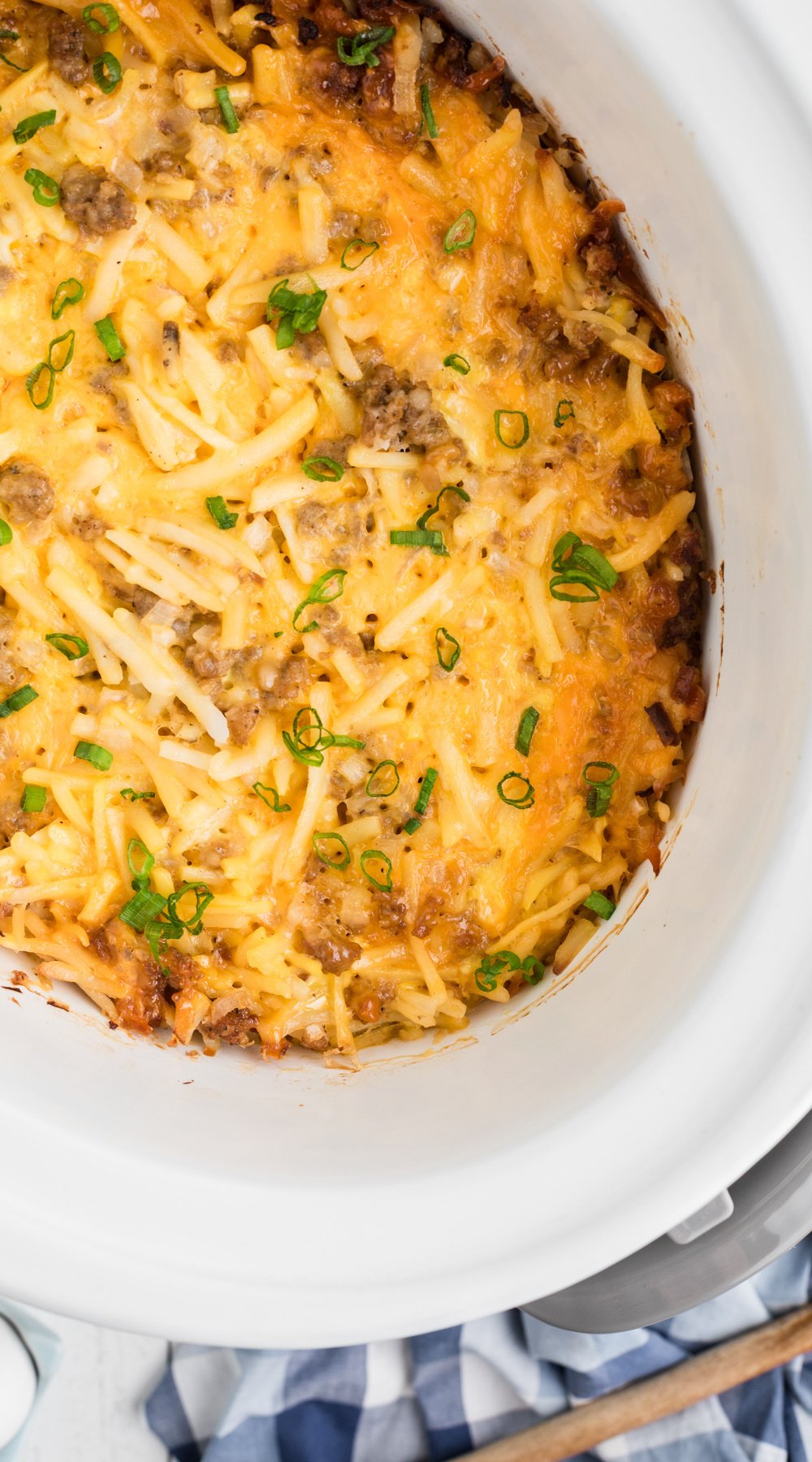 long image of slow cooker breakfast casserole.