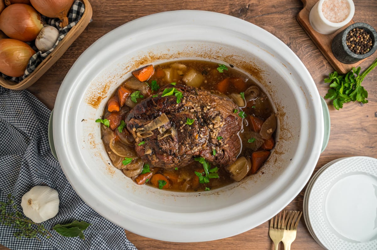 overhead shot of slow cooker london broil.